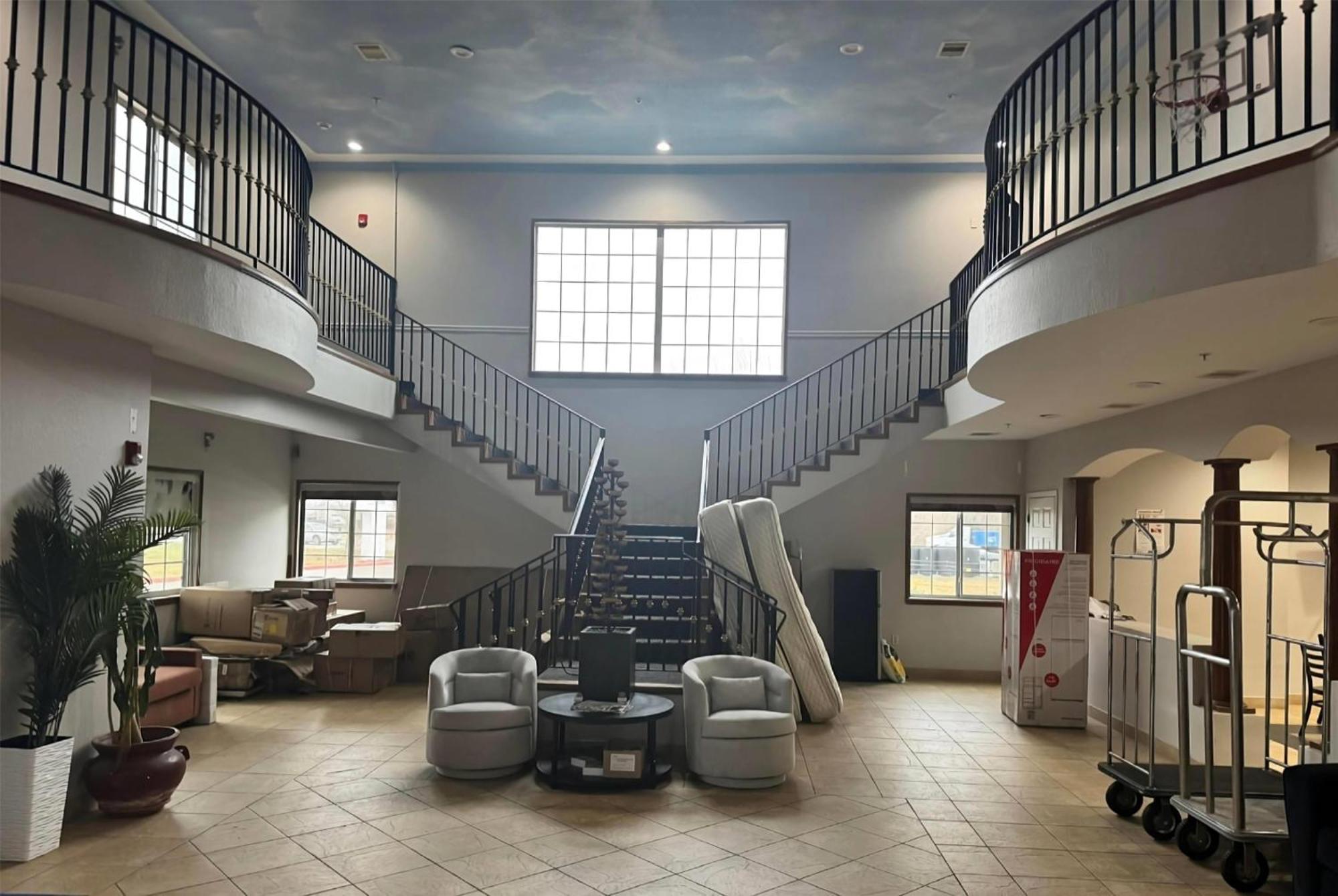 Baymont By Wyndham Texas City Exterior photo